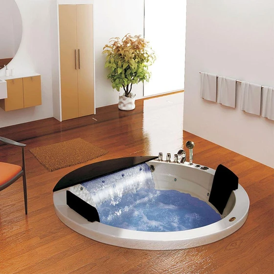 round-jacuzzi-bathtub-2.webp
