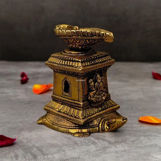 brass-tulsi-diya-2.webp