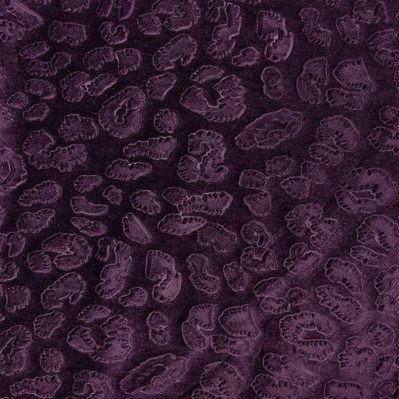 velvet-embossed-fabrics-2.webp