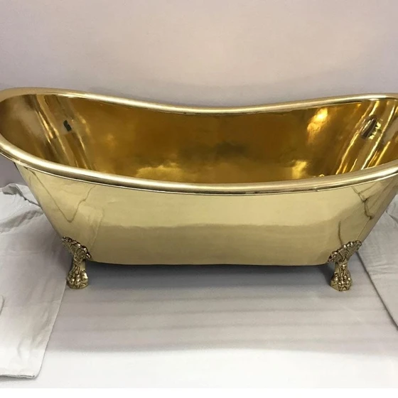 brass-bath-tub-1.webp