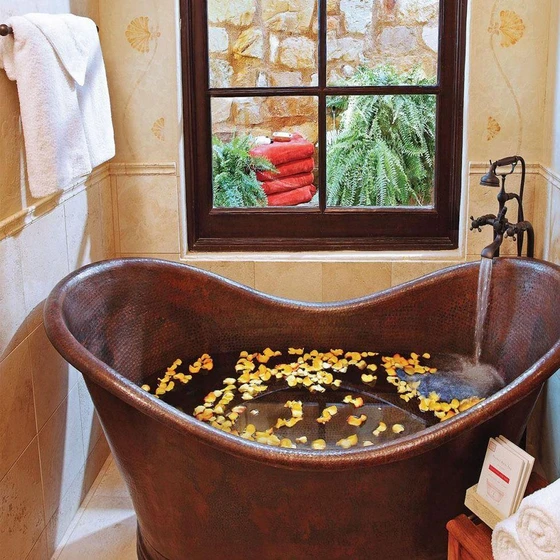 designer-copper-bathtub-2.webp