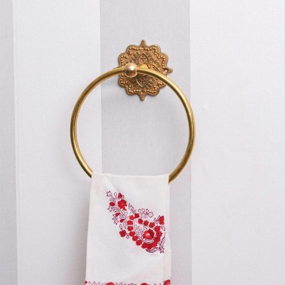 hand-towel-ring-2.webp