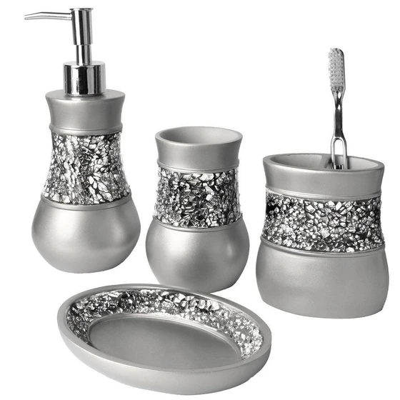 silver-bathrooms-accessories-1.webp