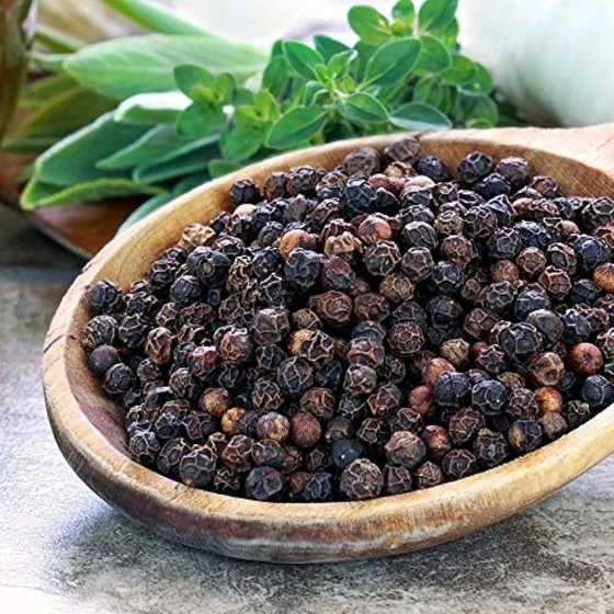 dried-black-pepper-1.webp