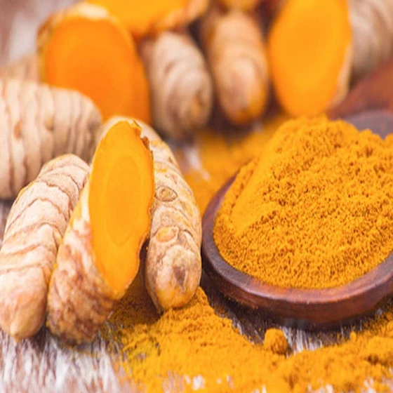 raw-turmeric-powder-2.webp