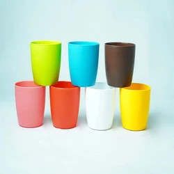 Round Plastic Flower Pot