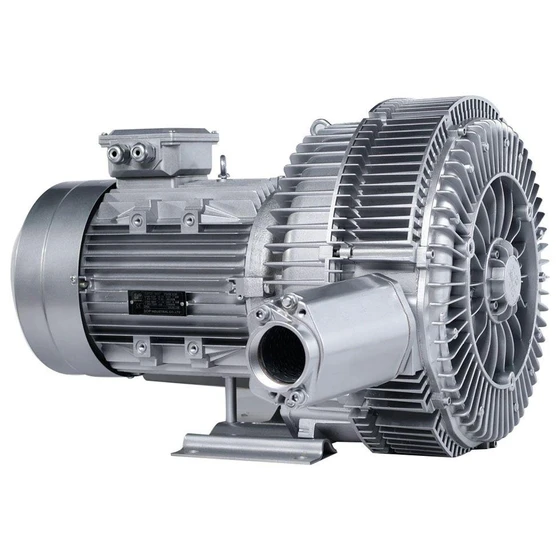 industrial-vacuum-blower-2.webp