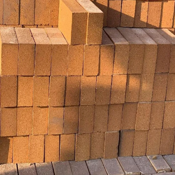 alumina-fire-brick-2.webp