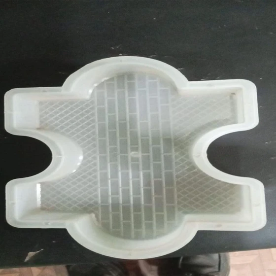 plastic-silicone-moulds-2.webp