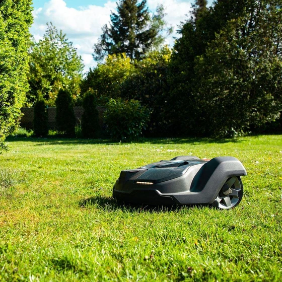 automatic-lawn-mower-1.webp
