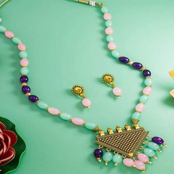 necklace-beaded-set-1.webp