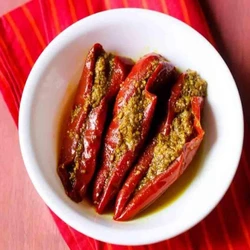 Fresh Hot Spicy Stuffed Best Red Chilli Pickle Supplier
