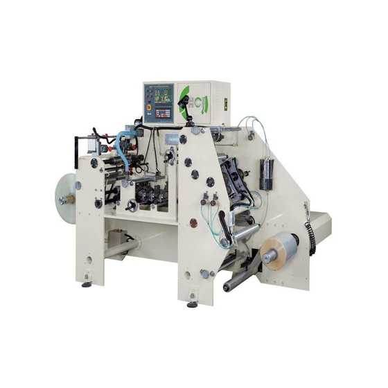 shrink-sleeve-seaming-machine-2.webp