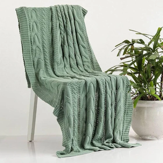cotton-knitted-throws-2.webp