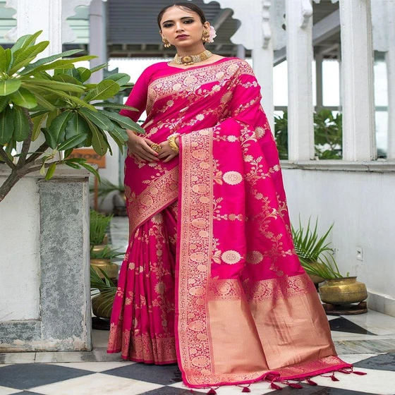 banarasi-silk-saree-2.webp