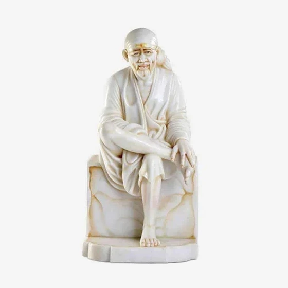 white-marble-statue-1.webp