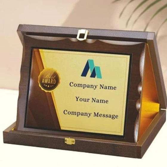corporate-awards-plaques-1.webp