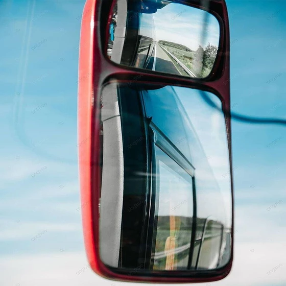 bus-side-mirror-2.webp