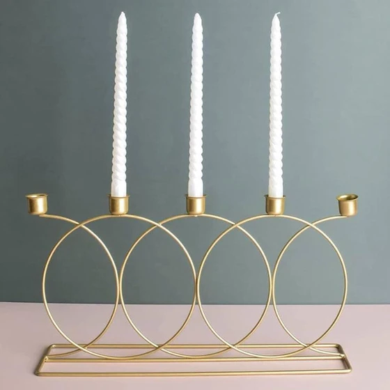 round-candle-stands-1.webp