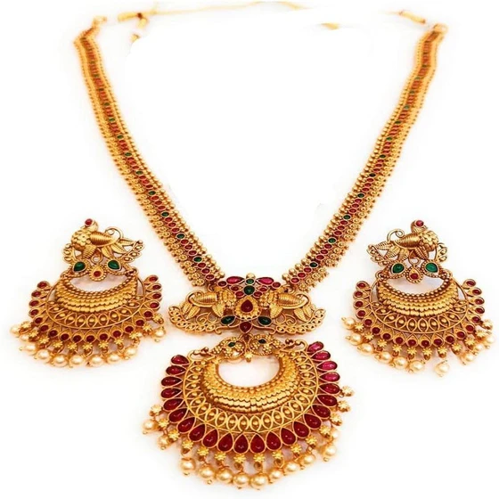 gold-artificial-necklace-sets-2.webp