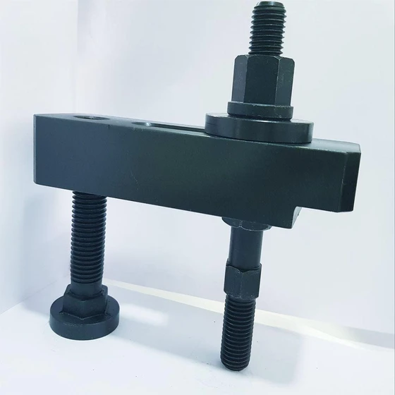 casting-mould-clamp-2.webp
