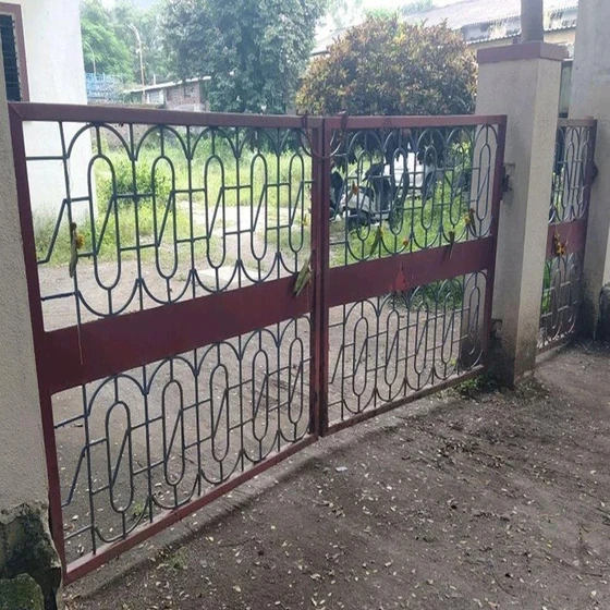 iron-industrial-gate-1.webp
