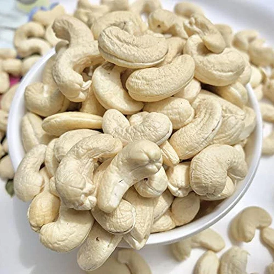 cashew-organic-nuts-2.webp