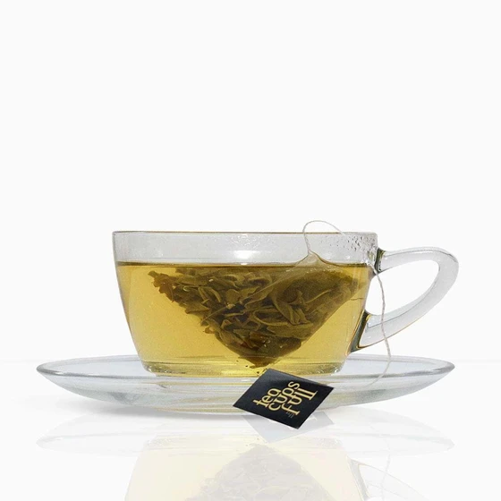 green-tea-bag-1.webp