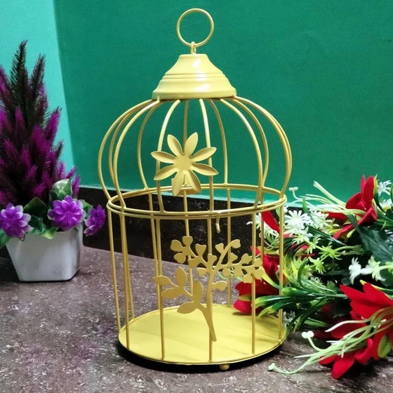 metal-bird-cage-2.webp