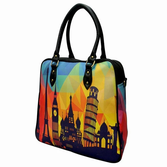 printed-leather-bag-2.webp