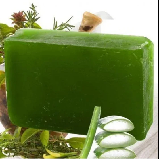 aloevera-herbal-soap-2.webp