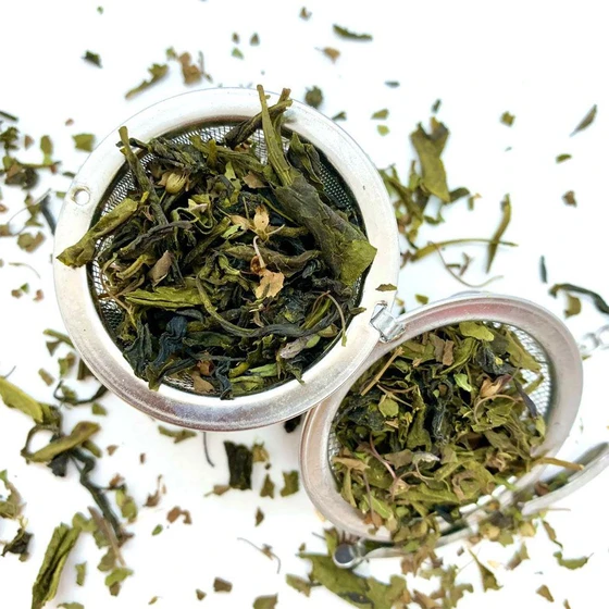 tulsi-green-tea-1.webp