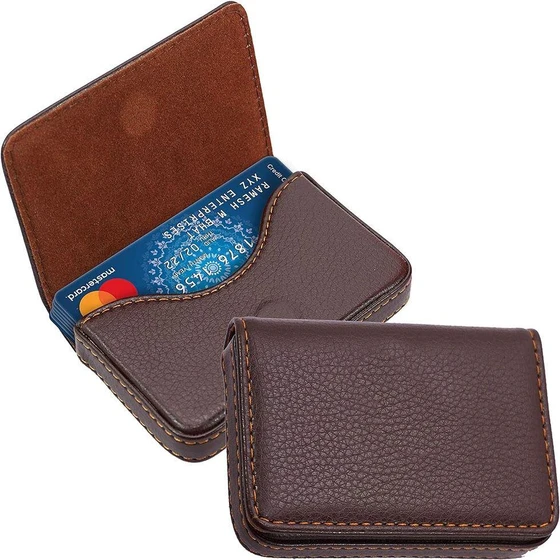 mens-card-holder-2.webp