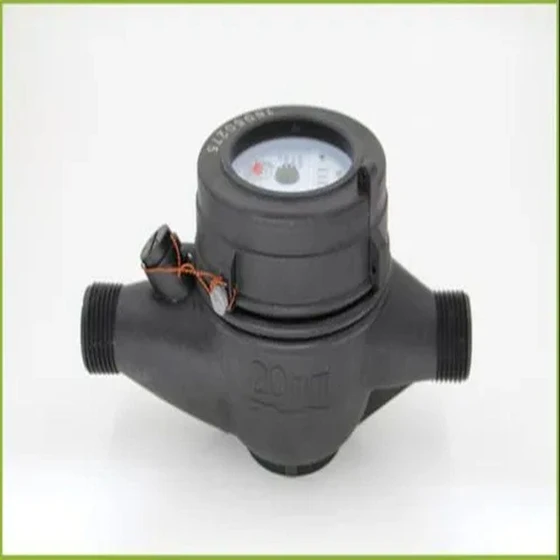 water-plastic-meter-1.webp