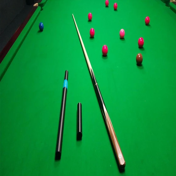 snooker-wood-cues-2.webp