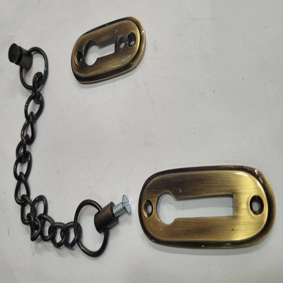 brass-door-chain-1.webp
