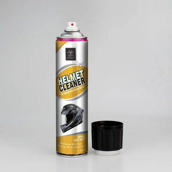 helmet-spray-cleaner-1.webp