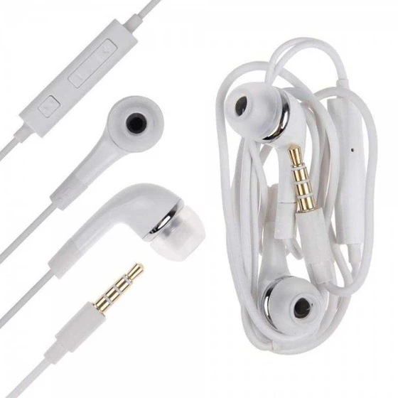 white-samsung-headphone-1.webp
