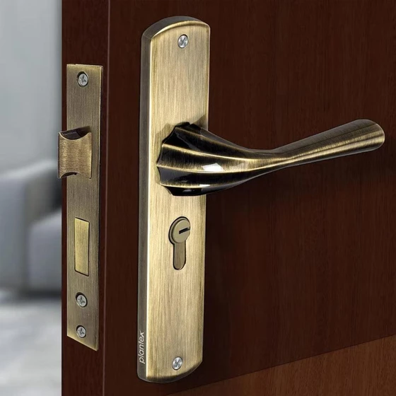 mortise-lock-hotel-2.webp