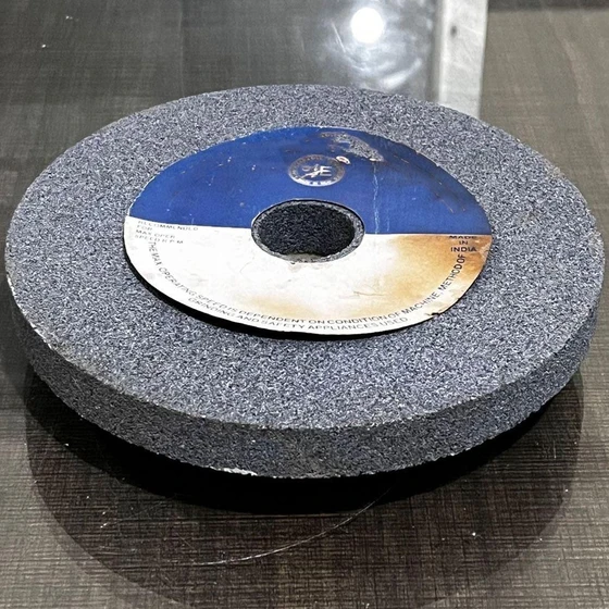 surface-grinding-wheel-1.webp