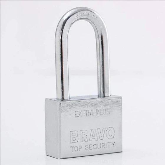 square-beam-padlock.webp