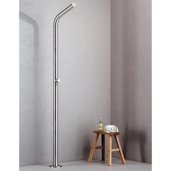 floor-mounted-shower-2.webp