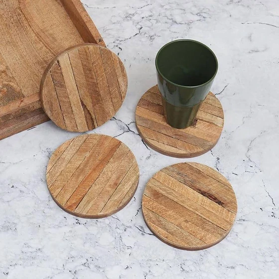 wooden-coaster-set-2.webp