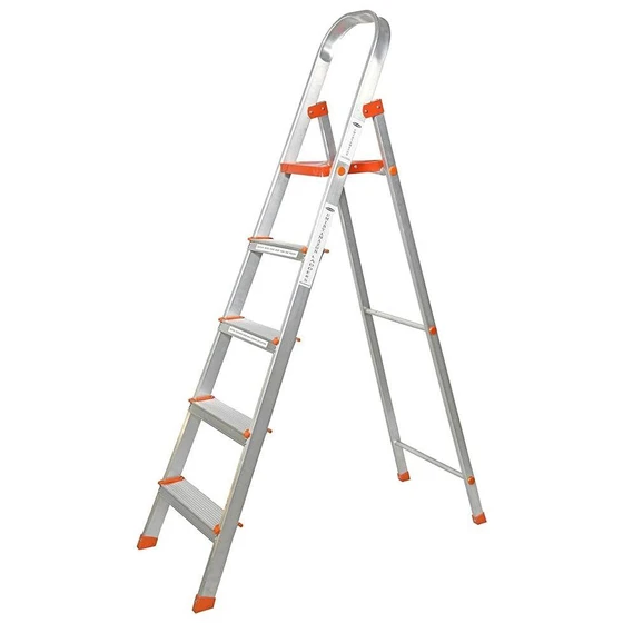 hinge-aluminum-ladders-1.webp