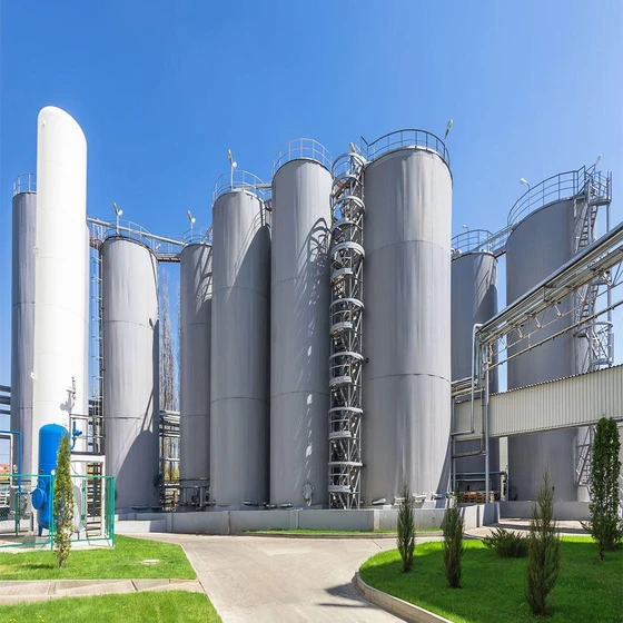 storage-chemical-tanks-1.webp