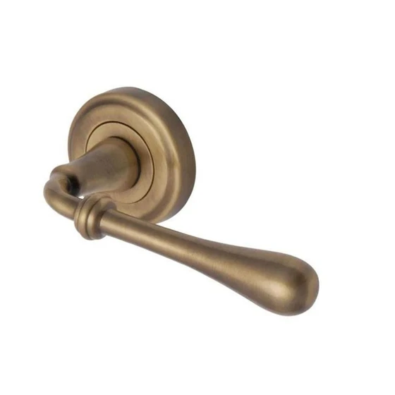 brass-forged-handles-2.webp