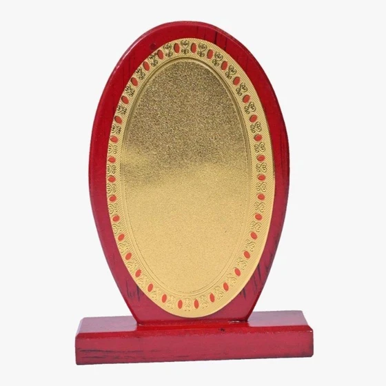 oval-shape-trophy-1.webp