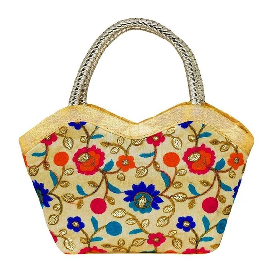 silk-traditional-handbag-2.webp