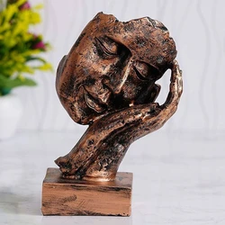 Poly Resin Showpiece