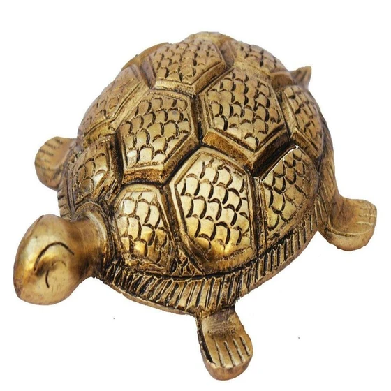 metal-tortoise-statue-1.webp